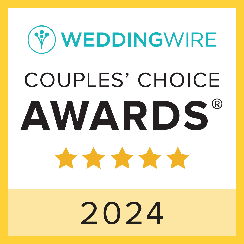 WeddingWire Couples' Choice Awards 2024 logo featuring a five-star rating.